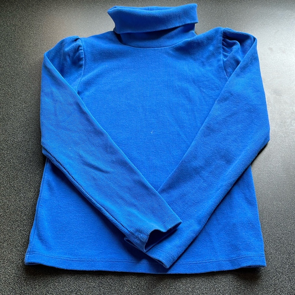 Girls Turtle Neck, size L